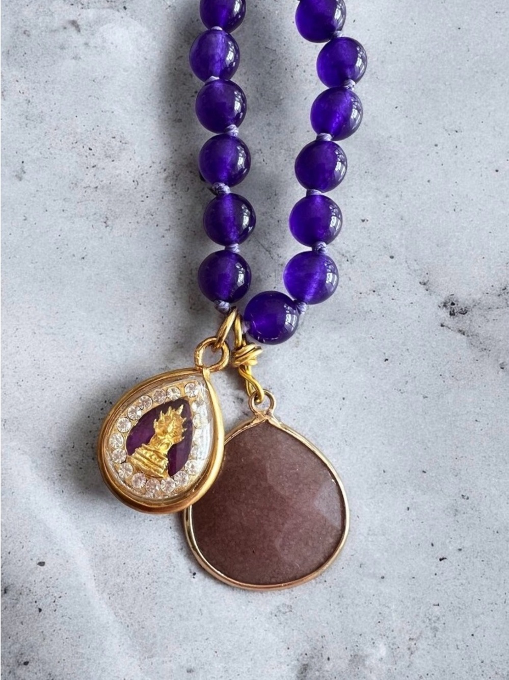 Purple Bead Mala Necklace with Thai Buddha Pendants, Meditation Necklace - Picture 2 of 6